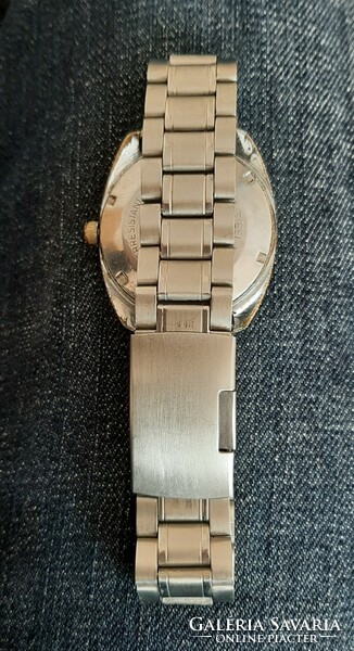 Omikron 25 jewel Swiss automatic wristwatch
