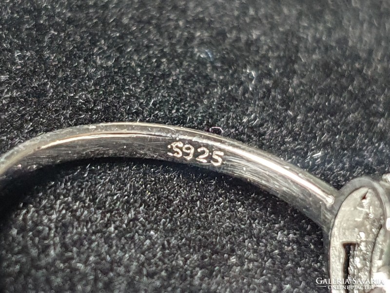 CSODASZÉP 925-ös ezüst gyűrű Rhodolit gránát kövekkel