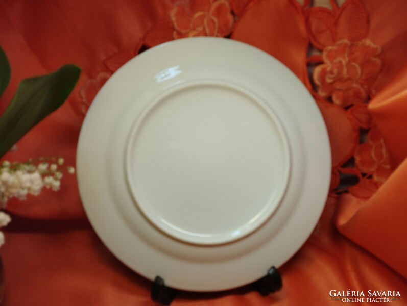Angyalkás porcelán tányér
