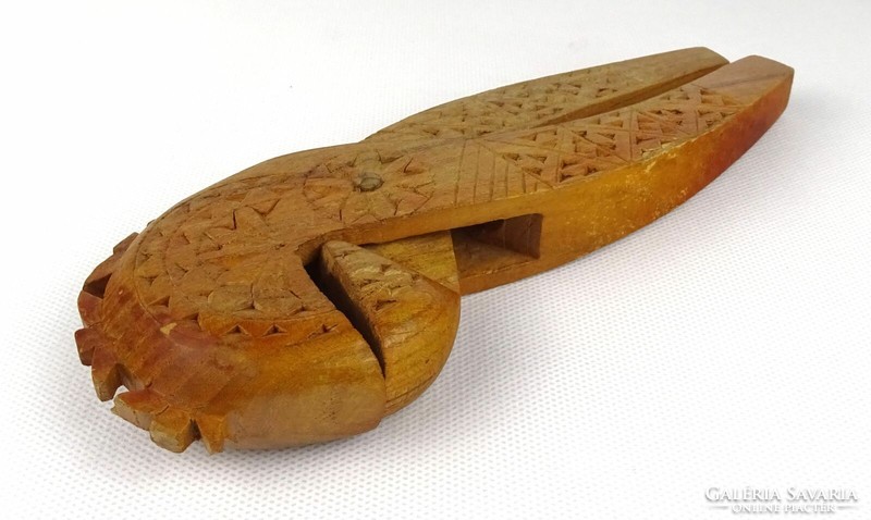 1Q994 old folk art wooden nutcracker 20.5 Cm