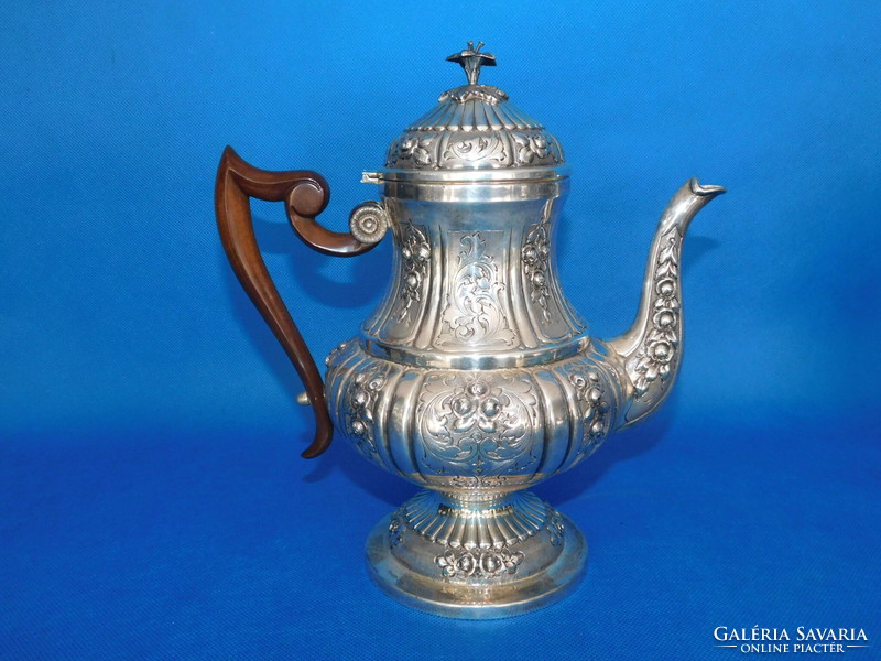 Silver tea pot + sugar + milk! 1533 Gr