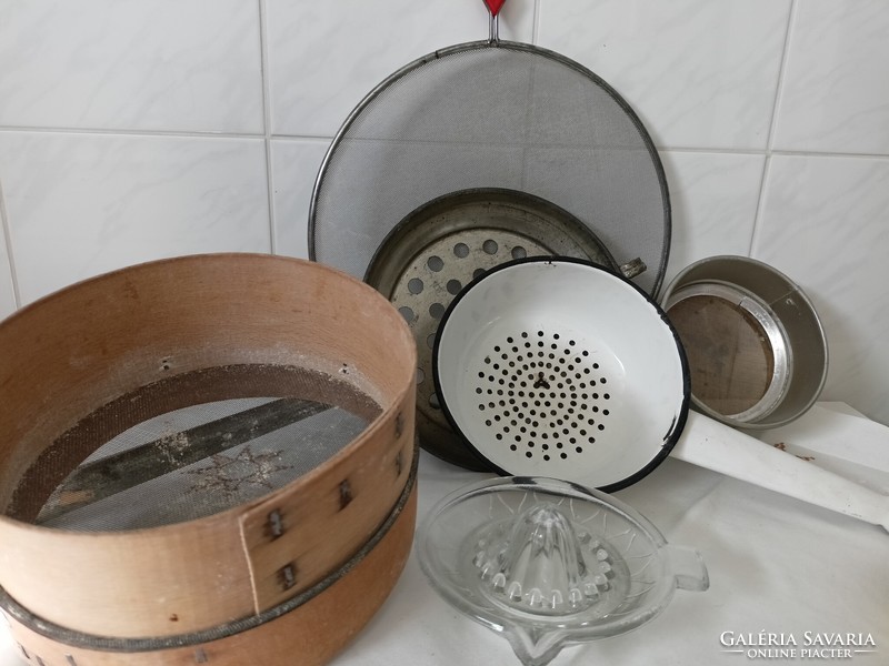 Old dishes and kitchen utensils together HUF 4,000