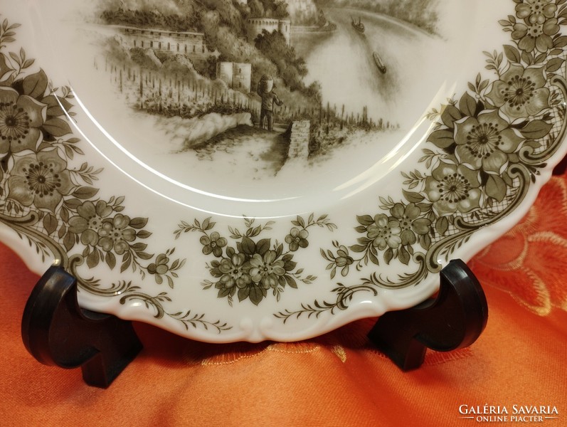 Seltmann Weiden porcelain cake plate