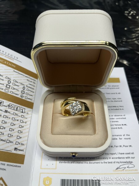 18K gold ring, with 0.83Ct diamond, certificate