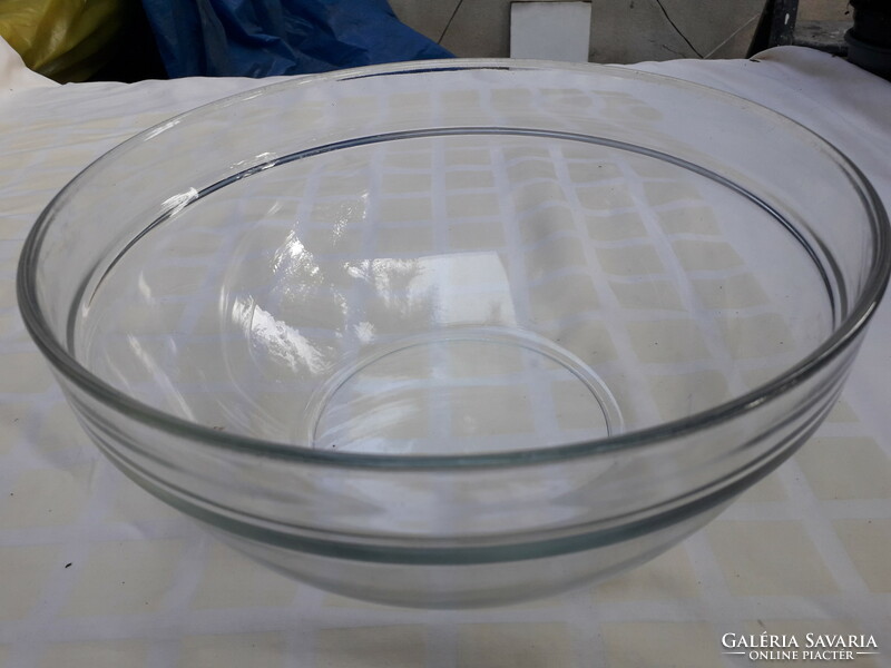 Large deep glass salad or mixing bowl flawless 30x18cm.