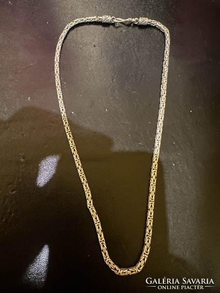 Silver royal chain for sale in unworn condition! Price: 27,000.-