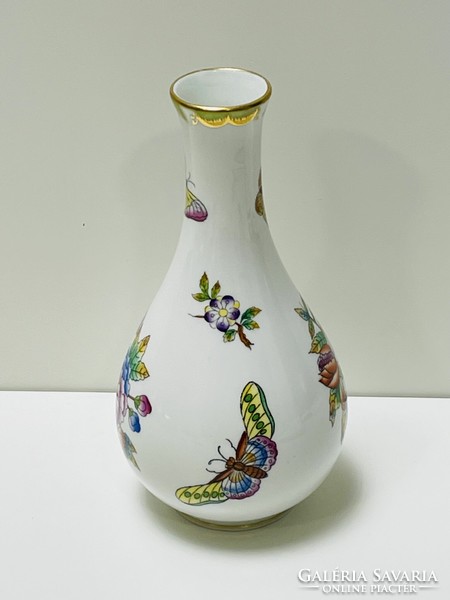 Victory vase from Herend with jubilee mark