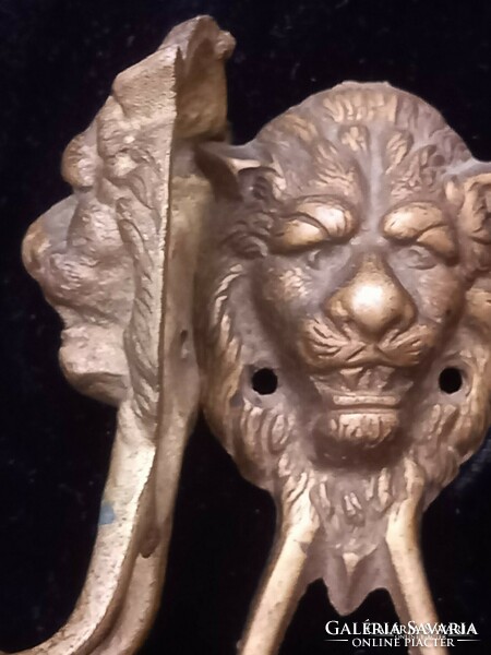 Antique, solid copper lion figural hanger - 1 pc!!!