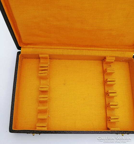 Old box for cutlery and knives