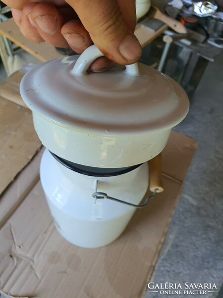 Rare 4l milk jug