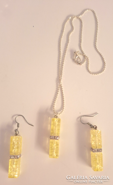 Cracked glass necklace and earrings set