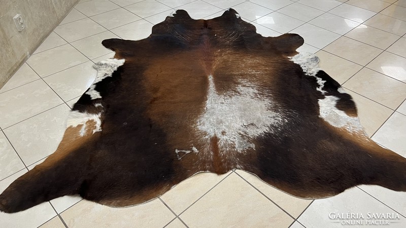 3609 Huge Argentinian cowhide rug 200x240cm free courier