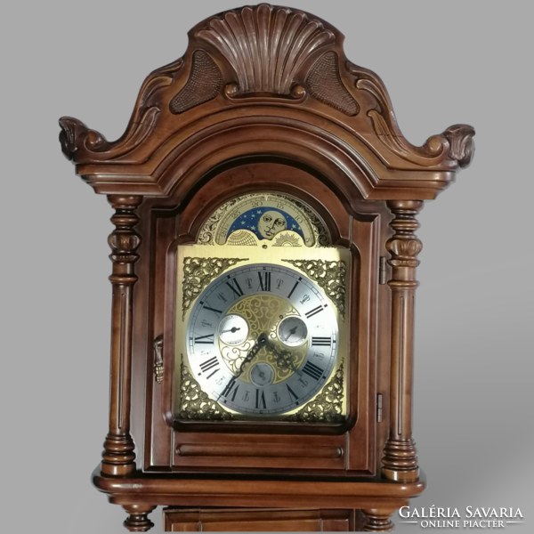 Neobaroque bedside clock