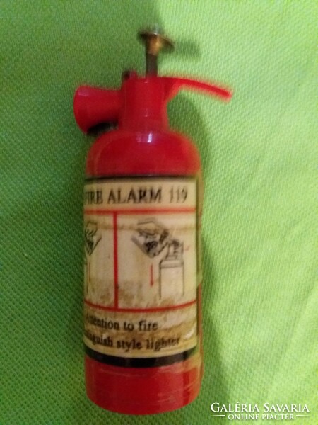 1970s powder-extinguishing fire extinguisher-shaped metal lighter for collection 10 cm as shown in the pictures