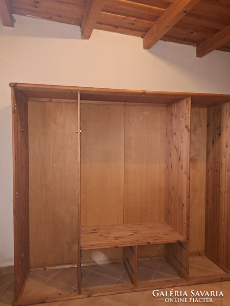 Natural pine wood bedroom wardrobe with 4 doors (two mirrors) and double bed