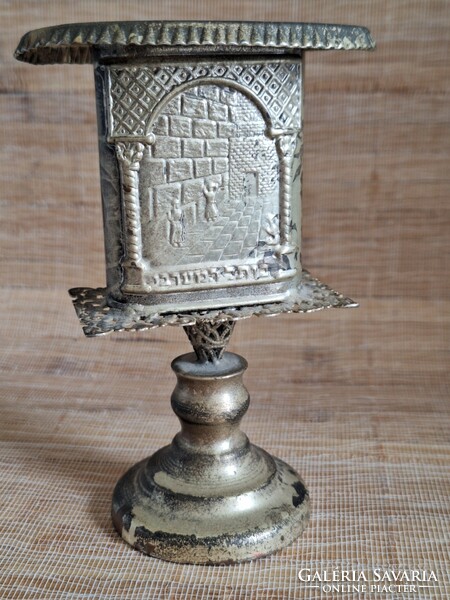Havdalah candle holder for sale ... Not silver ...