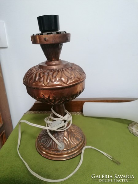 Table petroleum style metal lamp, to be renovated!