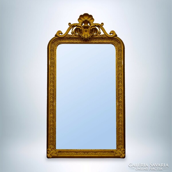 Baroque style wall mirror