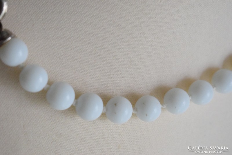 Glass pearl, tekla necklace, white 48 cm, pearl size 10 mm