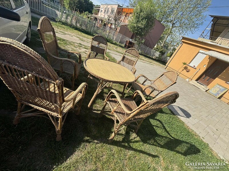 Rattan fonott kerti garnitúra