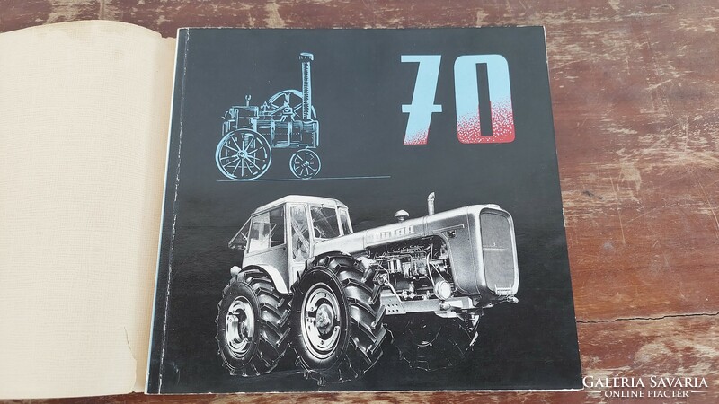 The dutra tractor factory is 70 years old, rare (100)