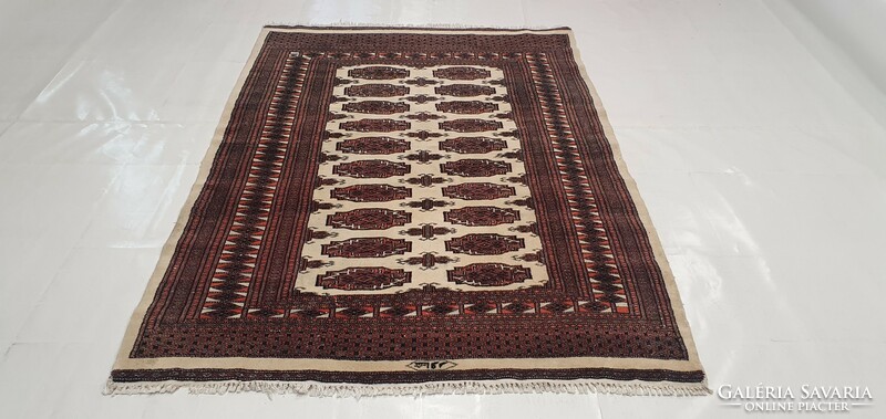 3040 Signed Pakistani Turkmen handmade Persian rug 127x182cm