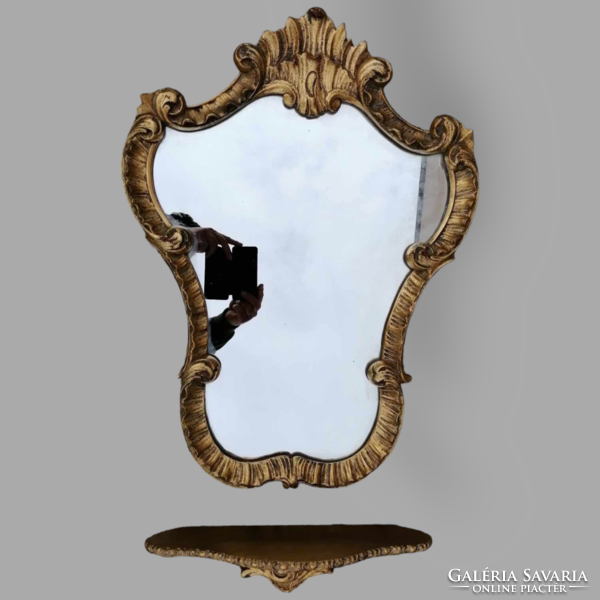 Baroque mirror with small shelf
