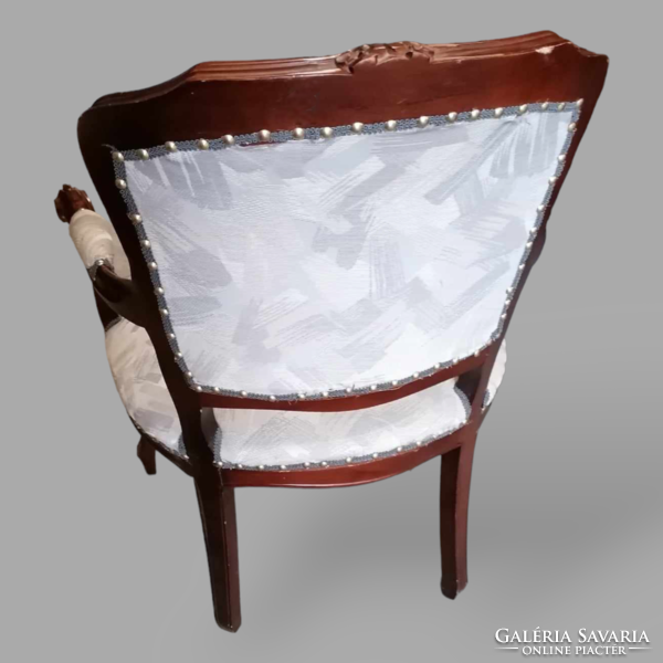 Neobarokk karfás szék