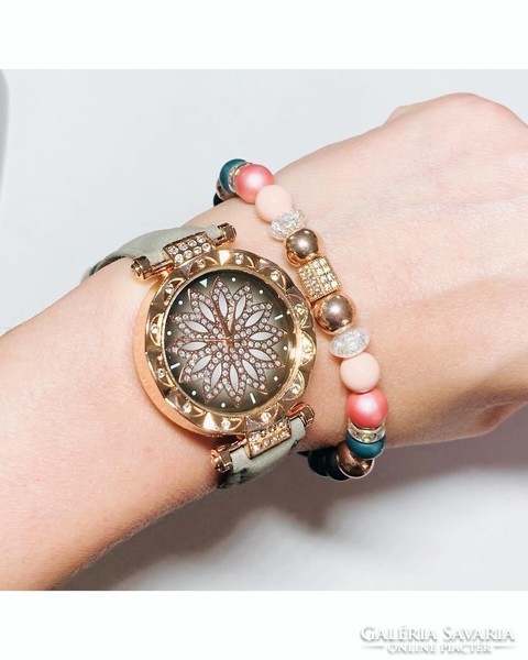 A watch with a mineral bracelet can also be a great gift for Mother's Day