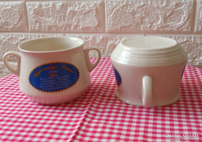 Ceramic soup cups with a children's recipe