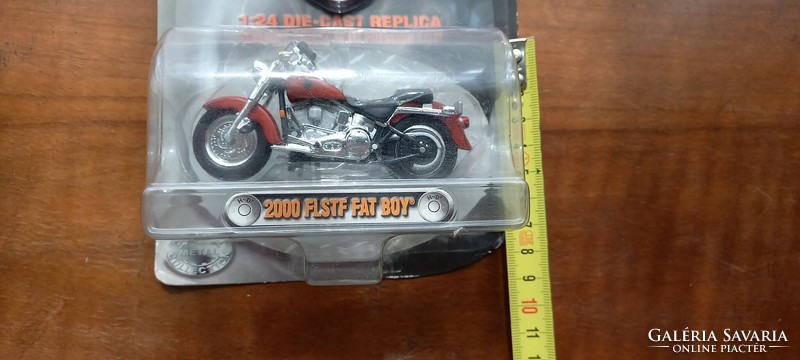 Harley davidson motorcycle model 1:24 4 pcs in one