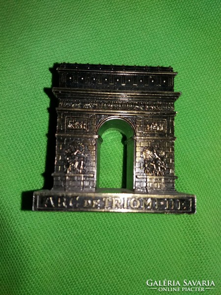 Régi fém - réz Párizs Francia emléktárgy A DIADALÍV mini szobor 7 x 7 cm a képek szerint