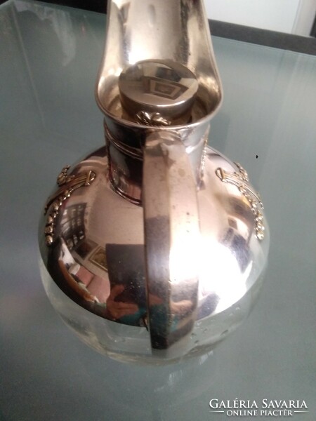 Silver-plated art nouveau decanter with argentor as marking, with ribbed lower glass part.