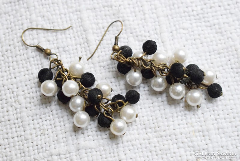 Earrings, vintage, with thekla pearls 4.5 x 1.8 cm