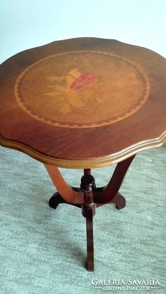 Table / smoking table with marquetry decoration