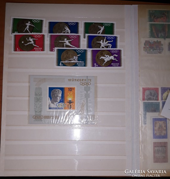 Magyar bélyegek**