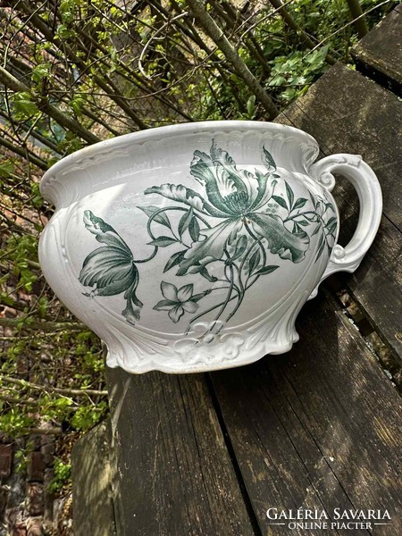 Antique earthenware pot, marked: boch