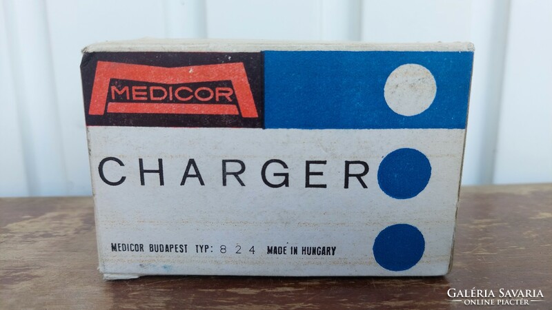 MEDICOR charger, töltő