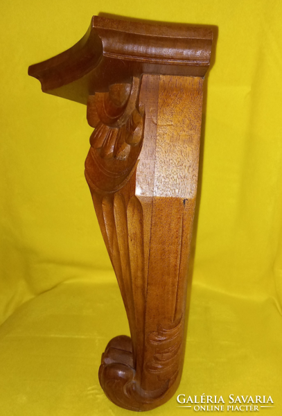 Robust, carved, wooden wall bracket, statue holder, wall flower stand.