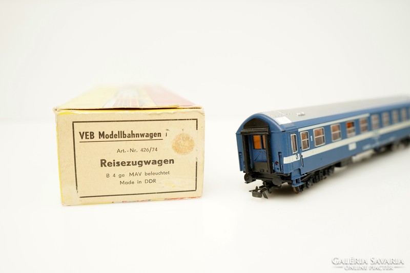 Retró Piko Gyűjtemény / Schicht Modellbahnwagen / Sín / MAV / Német / DDR
