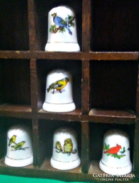 Porcelain thimbles with storage (5 pcs., bird's eye)