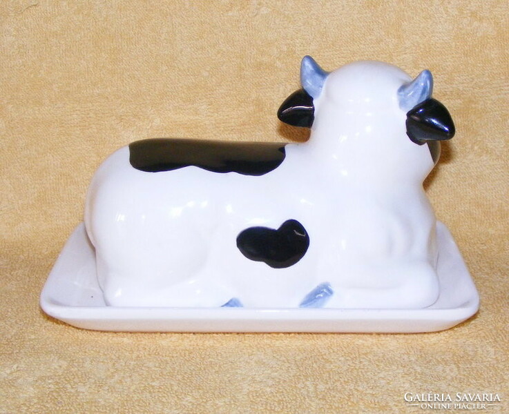 Boci porcelain butter holder, cheese holder