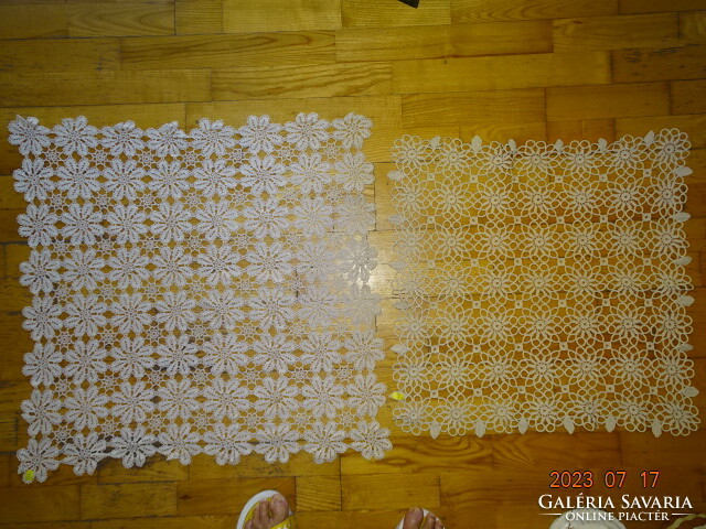2 pcs. Crochet tablecloth