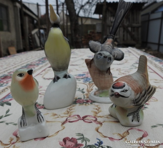 Bird figure porcelain 2 small birds from Aquincum !!!!
