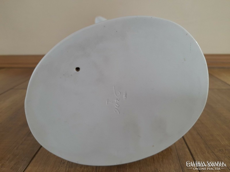 Régi Herendi porcelán akt