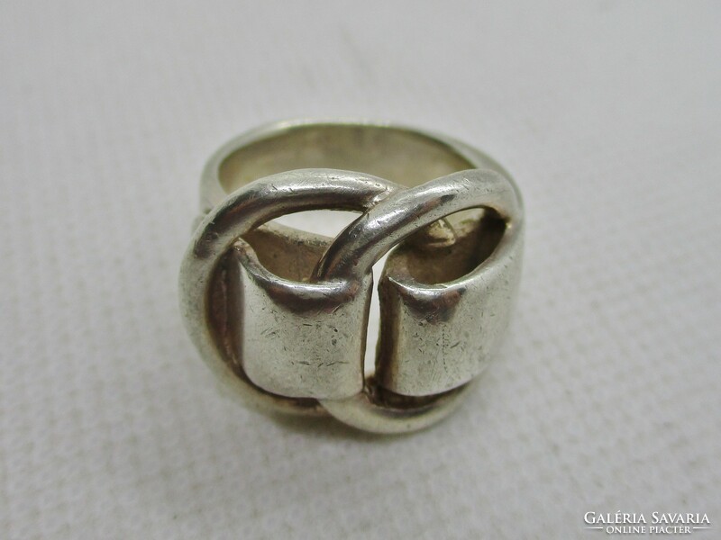 Különleges széles kézműves ezüst  gyűrű, nagyon egyedi.