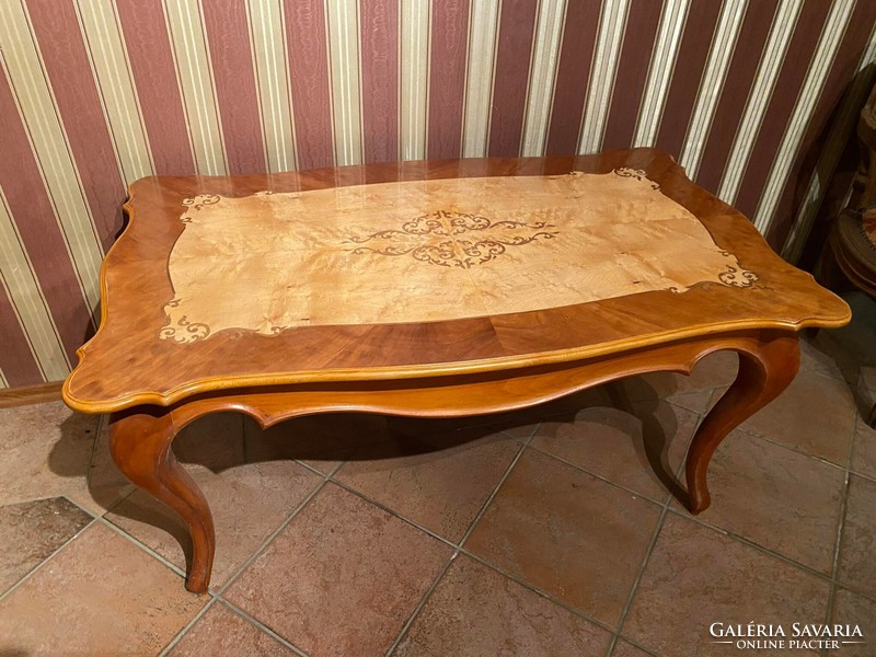 Neobaroque marquetry smoking table