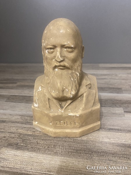 Old plaster bust statue