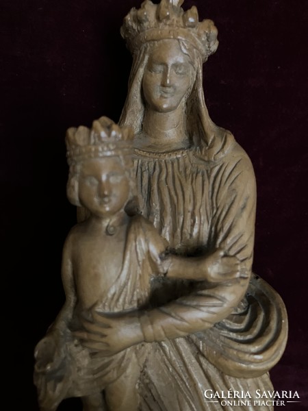 Virgin Mary, baby Jesus in her arms, carved wooden statue. 2309 19