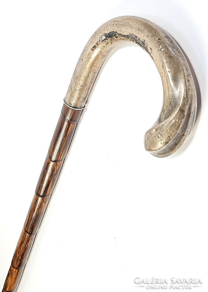 Beautiful antique walking stick with silver handle